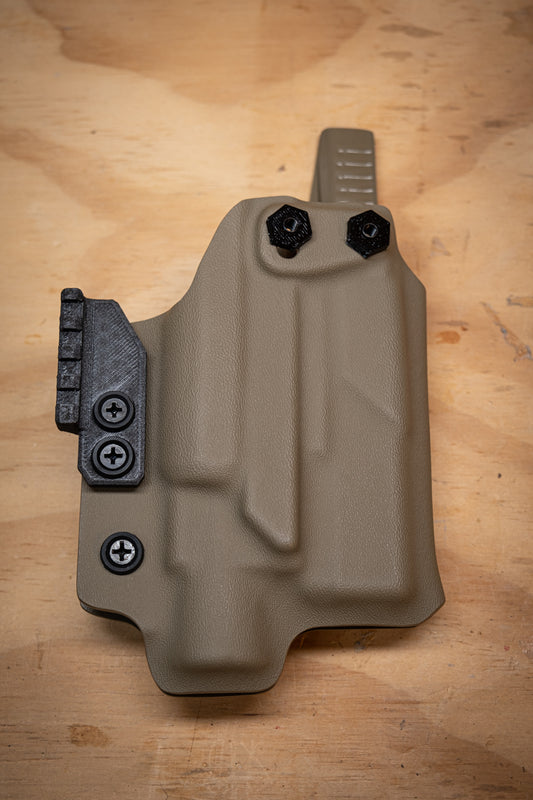 IWB (Inside the Waistband) Light Bearing Holster Glock 19/19X/23/32 Gen 2/3/4/5 (will NOT fit G23 Gen5) with Streamlight TLR-3