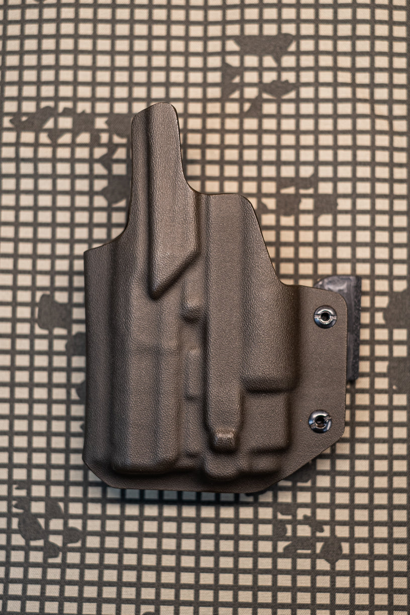 IWB (Inside the Waistband) Light Bearing Holster HK USP 9/40 Compact with Olight Baldr Mini