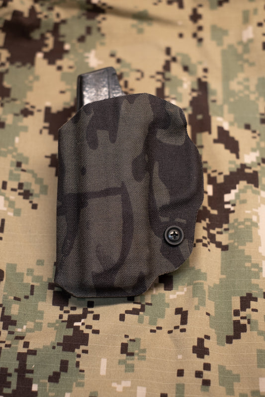 Fold-Over OWB (Outside Waistband) Non-light Bearing Kydex Holster *LEFT HAND* S&W M&P 9/40 Full Size