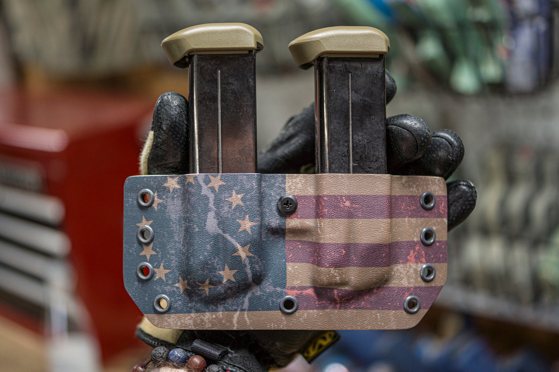 Double Magazine Carrier for an FNH FNX 45 in Betsy Ross.